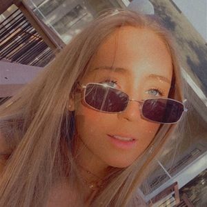 Meet your Posher, Kenzie